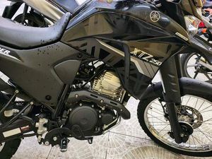 YAMAHA XTZ 250 LANDER LE CAPITAO AMERICA