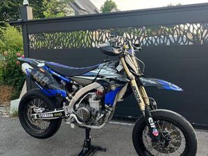YAMAHA YZF 450 SUPERMOTARD