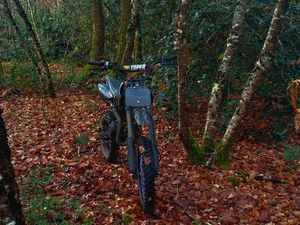DIRT 125 CC GRANDE ROUE