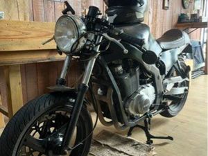 CAFÉ RACER SUZUKI GS500 E 1998
