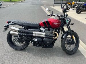 MOTO TRIUMPH SCRAMBLER 900