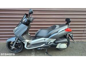 YAMAHA X-MAX