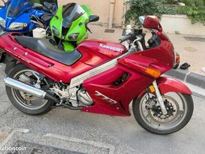 URGENT RARE ZZR250 COLLECTION 1991
