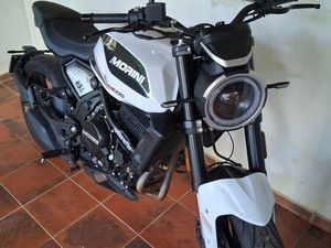 MOTOMORINI SEIEMMEZZO 650CM3