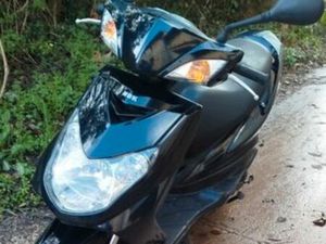 MBK FLAME X OU YAMAHA CYGNUS X 125