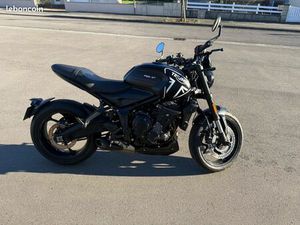 TRIUMPH TRIDENT 660 A2