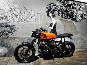 YAMAHA XV 750 CAFÈ, SPECIAL ARANCIONE