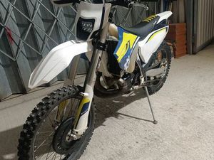 HUSQVARNA TE 300 MATRÍCULADA TORRES NOVAS (SÃO PEDRO), LAPAS E RIBEIRA BRANCA
