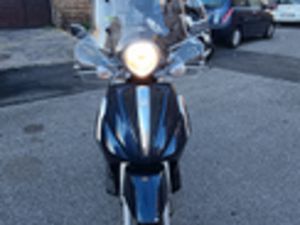 PIAGGIO BEVERLY 300 TOURER