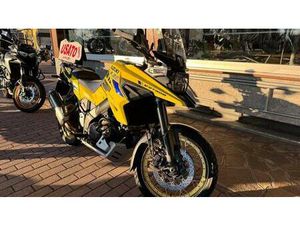 VENDO SUZUKI V-STROM 1050XT (2020 - 23) USATA A SEREGNO (CODICE 9906301) - MOTO.IT