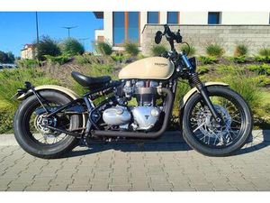 TRIUMPH BOBBER CUSTOM