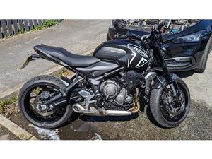 TRIUMPH TRIDENT 660 ROADSTER/RETRO PETROL MANUAL X-RING EURO 5 (82 PS) 660 CC