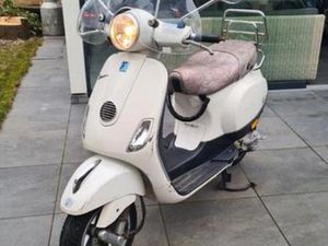 VESPA LX 50 - GOED ONDERHOUDEN, NIEUWE BANDEN — SCOOTERS | SYM — MARKTPLAATS