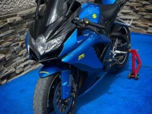 SUZUKI GSXR