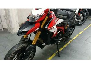 VENDO DUCATI HYPERMOTARD 939 SP (2016 - 18) USATA A PIACENZA (CODICE 9906358) - MOTO.IT