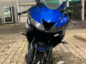 YAMAHA YZFR-125