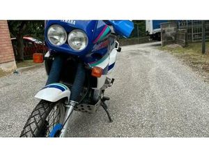 VENDO YAMAHA XTZ 750 SUPERTÉNERÉ (1989 - 98) USATA A REGGIO NELL'EMILIA (CODICE 9906287) - MOTO.IT