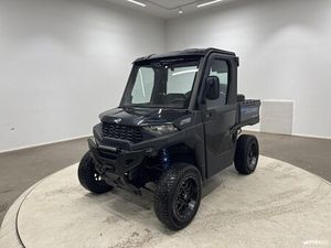 SP NORDIC PRO LÄMPÖHYTTI, NAHAT, HUOLTOKIRJA, VETOKOUKKU + VINSSI, AUTOMAATTI, KAHDET RENKAAT