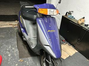 APRILIA AMICO SPORT 50 ROLLER - LILA/SILBER