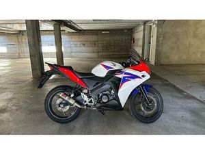 VENDO HONDA CBR 125 R (2007 - 17) USATA A QUARTUCCIU (CODICE 9906082) - MOTO.IT