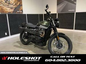 2019 TRIUMPH STREET SCRAMBLER MATT KHAKI AND ALUMINUM SILVER PARALLEL