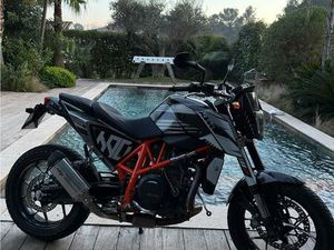 KTM DUKE 690 2012 A2 SHARK KURZER KENNZEICHENHALTER