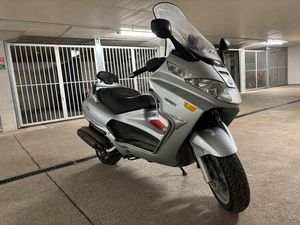PIAGGIO X8 400