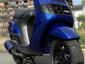 PIAGGIO SKR 183 CCM UNIKAT