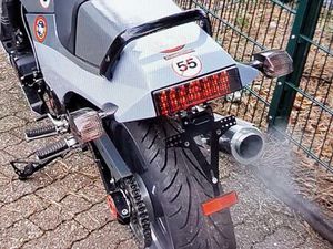 MOTORRAD PROJEKT KAWASAKI GPZ 900 MIT FUNKTIONIERENDEN 750 MOTOR