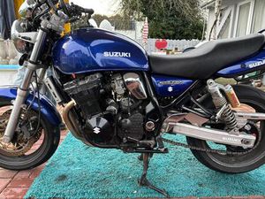 SUZUKI GSX750 INZUMA