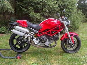 DUCATI MONSTER S2R 1000 ROT