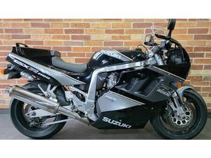 SUZUKI GSX-R 1100 BARDZO ZADBANY Z NIEMIEC GNIEZNO