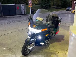 GOLDWING 1500 S.E FOR SALE