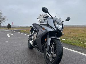 HONDA CBR650F
