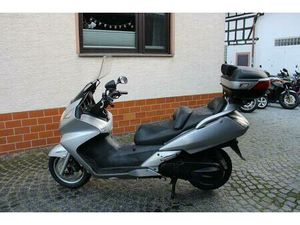 HONDA SILVER WING 600