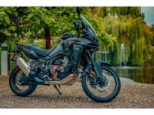 HONDA CRF 1100 DCT AFRICA TWIN, NEUWERTIG, WENIG KM, GARANTIE