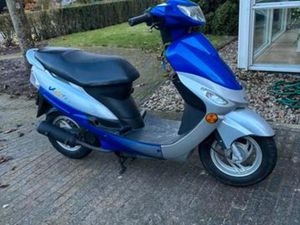 PEUGOT V-CLIC BLAUW KENTEKEN — SCOOTERS | PEUGEOT — MARKTPLAATS