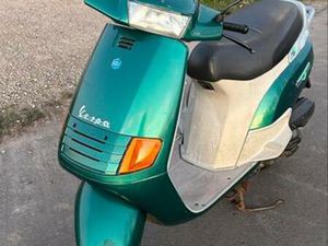 PIAGGIO SKR 125 – KENTEKEN A1 – 20.139 KM – BETROUWBAAR — SCOOTERS | PIAGGIO — MARKTPLAATS