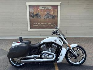 2011 HARLEY-DAVIDSON VRSCF MUSCLE V-ROD 2011 HARLEY-DAVIDSON VRSC