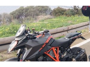 KTM SUPER DUKE 1290 GT