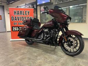ON SALE-ACCESSORIZED 2018 STREET GLIDE FLHXS (#5644)