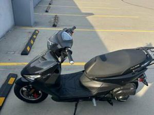 2025 FLY WING MOPED 150 CC W/ TITLE