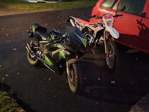 VERKAUFE EINE RIEJU RS2 50 CCM UND EINE BETA RR 50 MIT 77 CCM