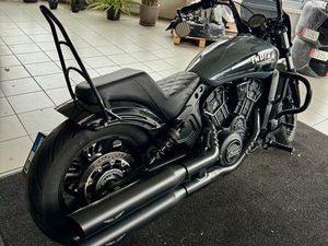 INDIAN SCOUT ROGUE - KLAPPENAUSPUFF U.V.M.