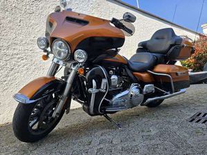 HARLEY-DAVIDSON ELECTRA GLIDE 1690