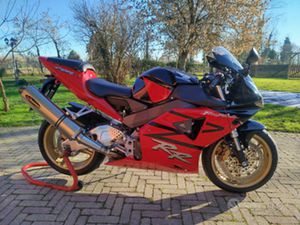 HONDA CBR 954 RR