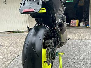 KAWASAKI Z750 CANTON TESSIN -