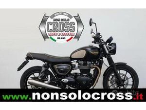 TRIUMPH STREET TWIN 900 GOLD LINE