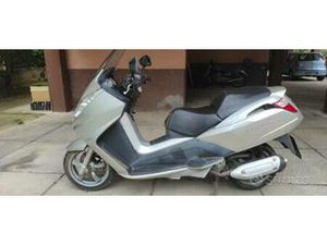 PEUGEOT SATELIS 250 EXECUTIVE 2009