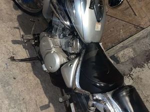 125 CC SUZUKI INTRUDER 2006